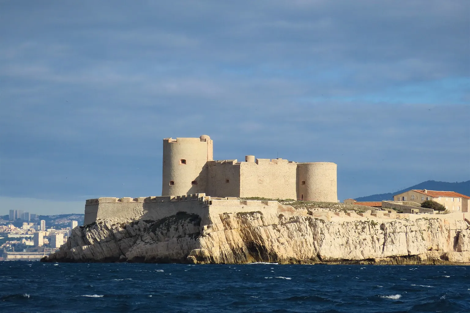Château d'If visite : conseils pour réussir votre traversée