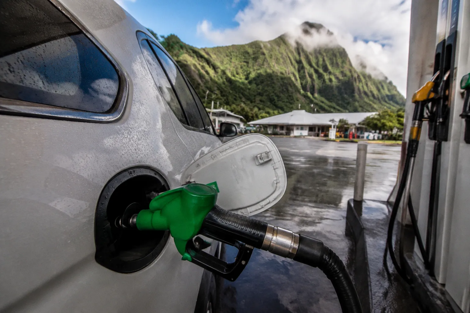 Politique carburant en location auto : le fonctionnement